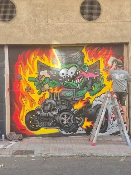 Cochera con hot rod